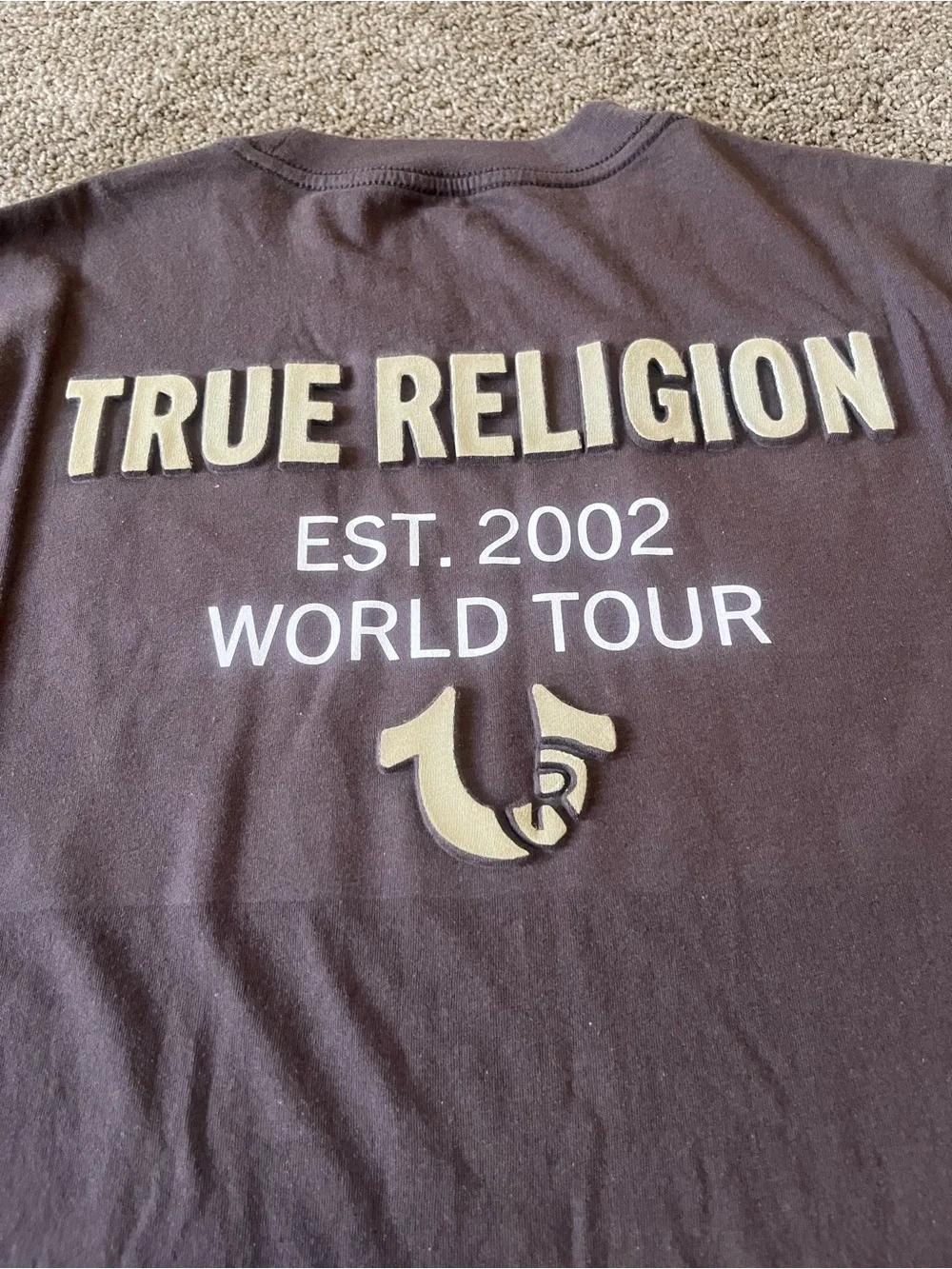 True Religion TR Tourist World Tour Tee Java Brown Size Medium NWT